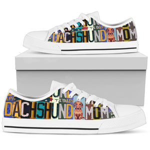 Dachshund Mom - Women’s Low Top Shoes White