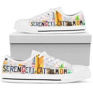 Serengeti Cat Mom - Women’s Low Top Shoes White