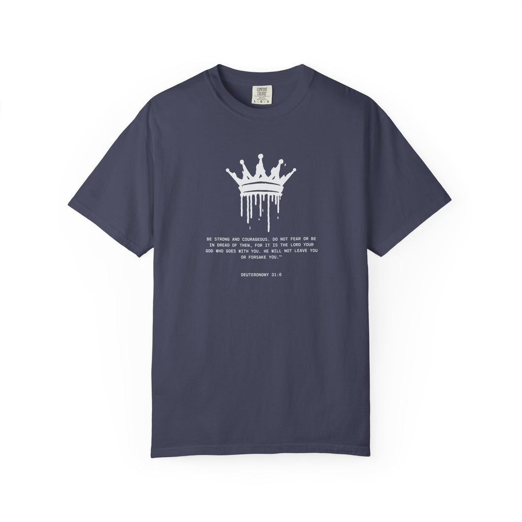 Crown Drip T-Shirt - Unisex Inspired by Royalty, Perfect for Casual Outings, Gift for Birthdays, Streetwear Style, Everyday Comfort
