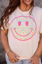 Load image into Gallery viewer, Daisy Happy Face Tee
