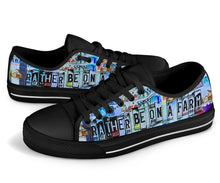 Load image into Gallery viewer, Rather Be On A Farm - Unisex Low Top Shoes Black
